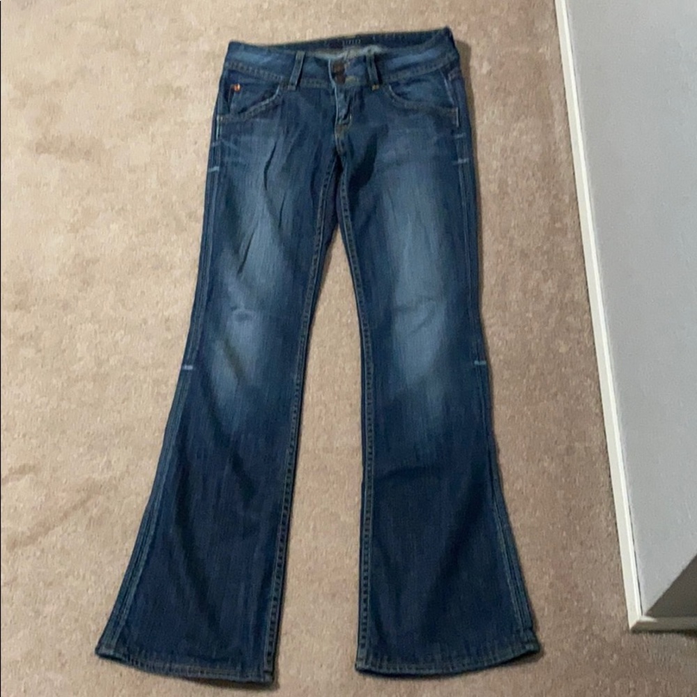 Size 27 Hudson Elm signature Bootcut Jeans
